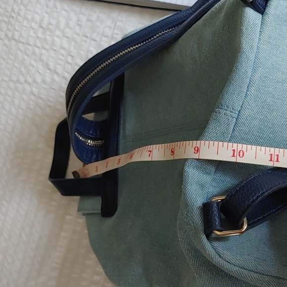 🍁G BY GUESS FUN EMBROIDERED DENIM BACKPACK - Picture 9 of 12